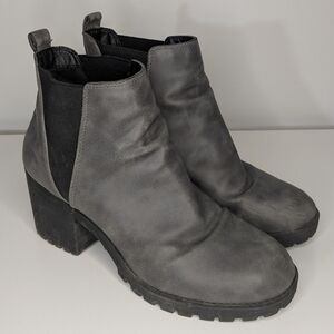 Dirty Laundry Lisbon Platform Faux Leather Bootie Grey Size 9 Chunky block heel
